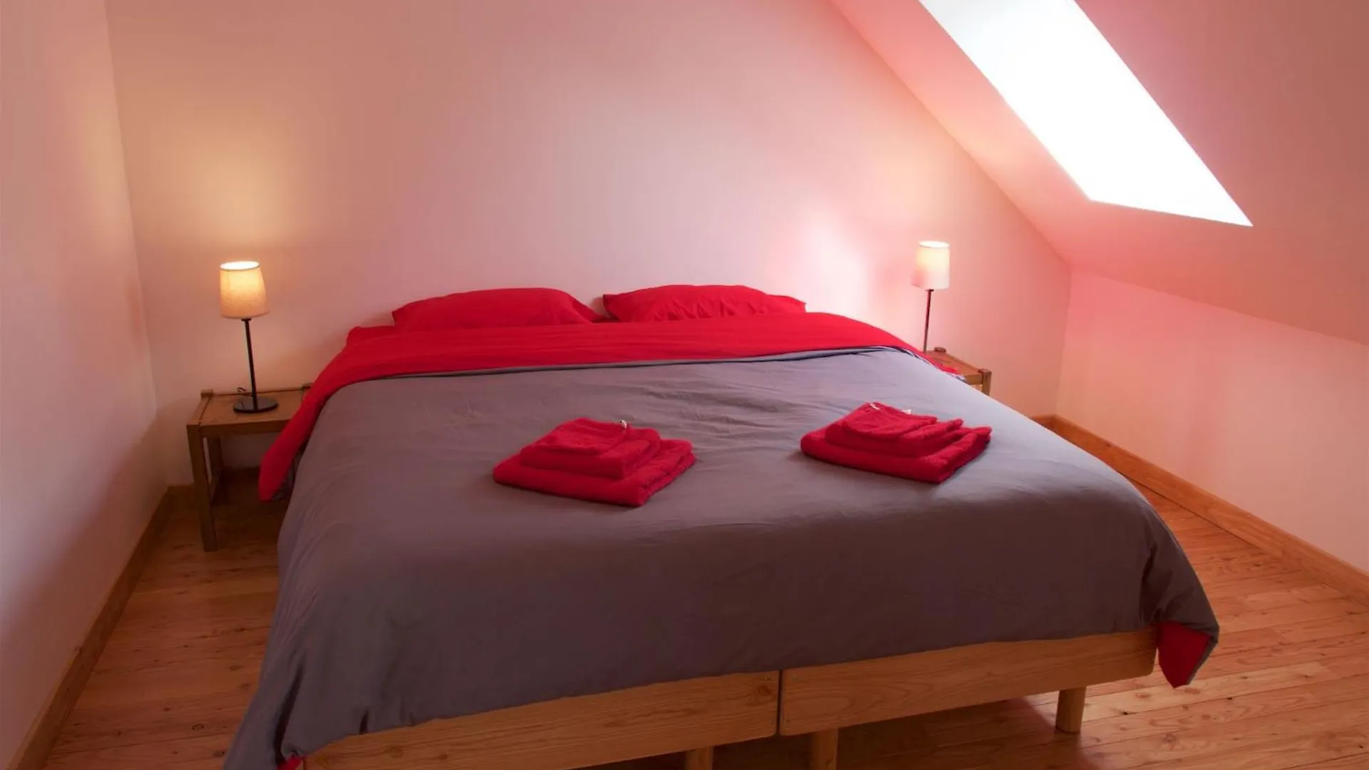 Auberge Du Champ Commun Augan Holiday home